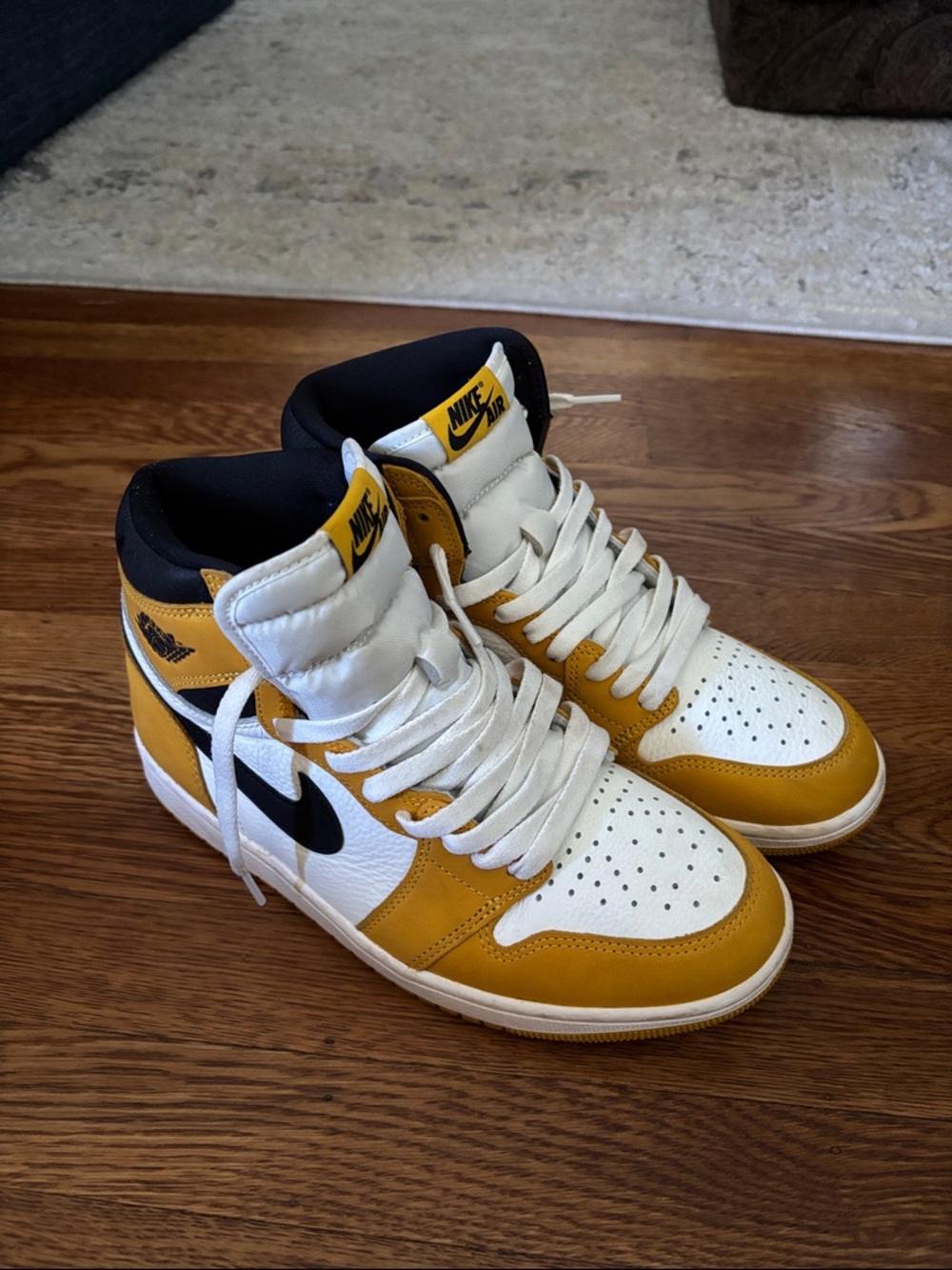 Jordan 1 Men's Retro OG High Sneakers Ochre